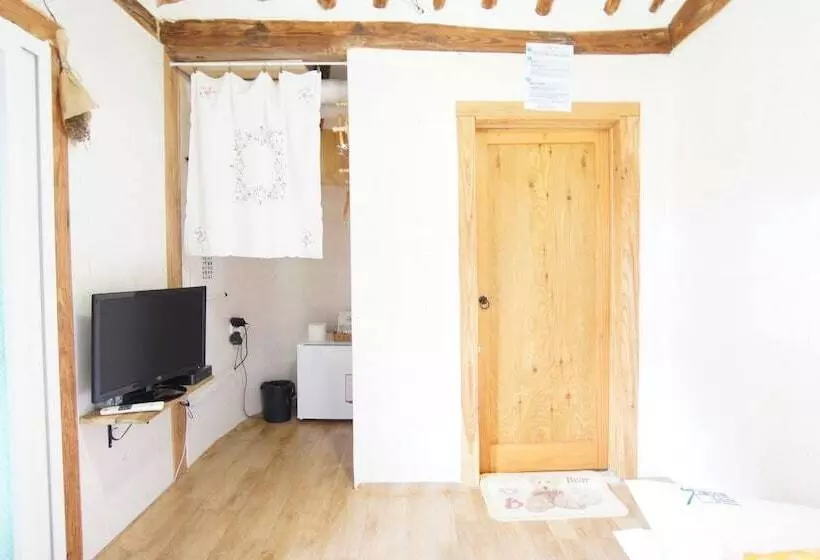 Majatalo 1928 Suimmaru Hanok Guesthouse