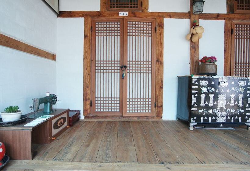 Pensione 1928 Suimmaru Hanok Guesthouse