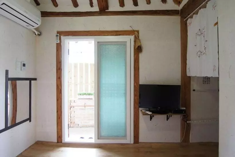 Majatalo 1928 Suimmaru Hanok Guesthouse