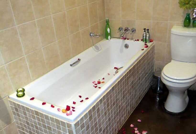 بنسيون The Stables Guest House