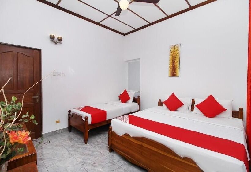 פנסיון Leo S Home Stay