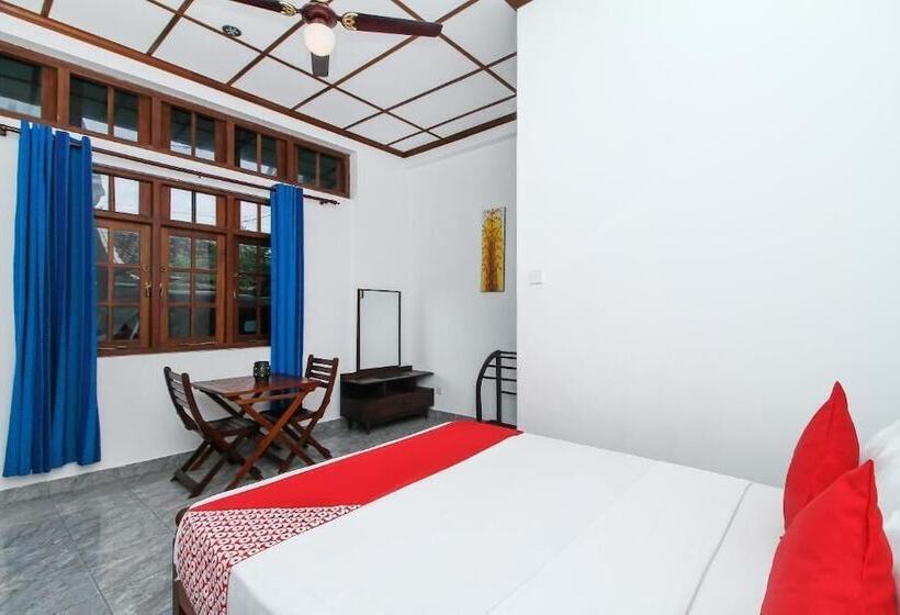 פנסיון Leo S Home Stay