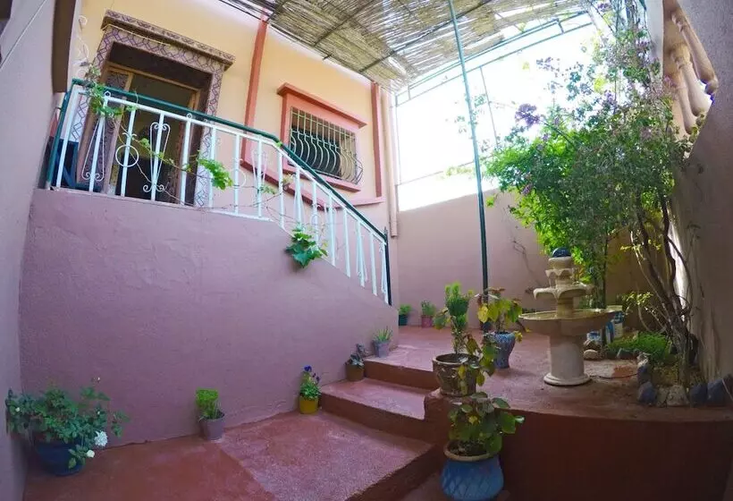 ペンション Riad Argana