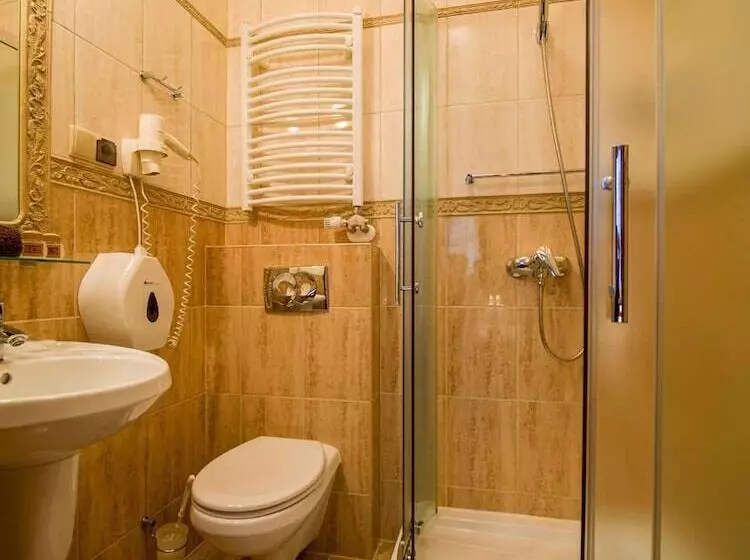 Pensjonat Zbójecki Dwór   Ostatnie Pokoje W Atrakcyjnym Pakiecie Sylwestrowym!