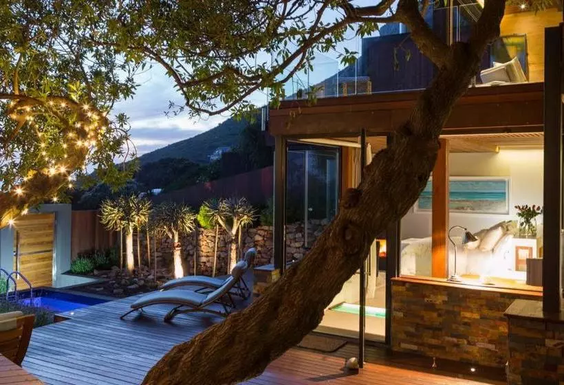 Synergy Treehouse