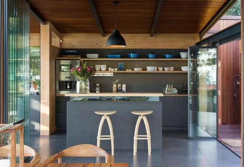 Synergy Treehouse