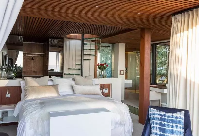 Synergy Treehouse