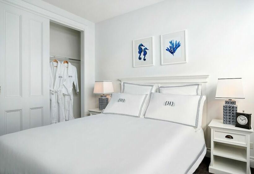 The Hamptons Apartments   Port Melbourne