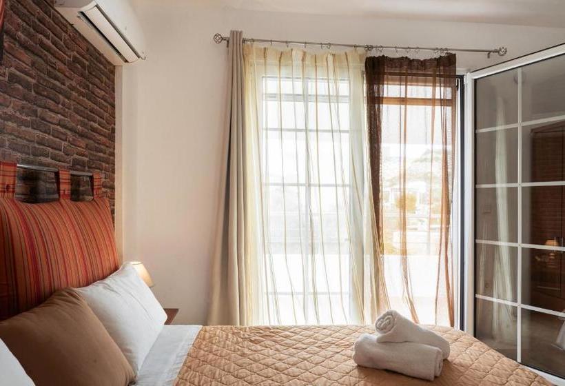 Afantou Golf Luxury Villa