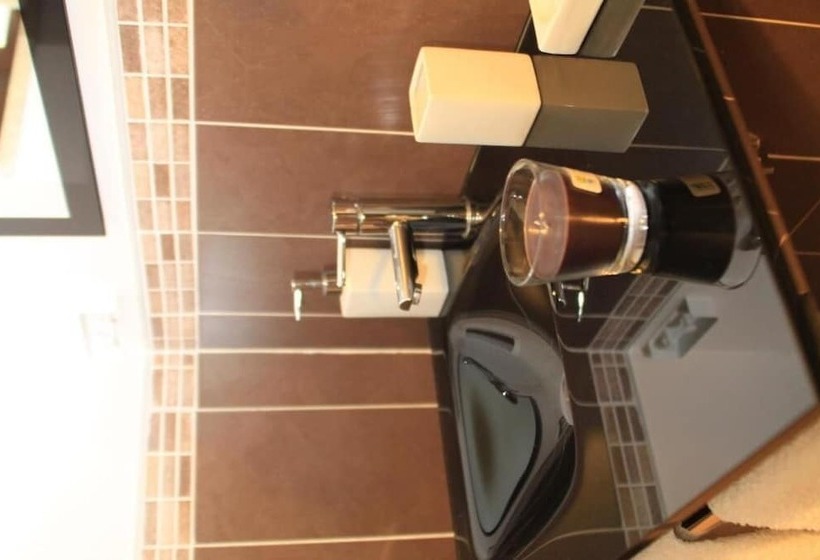 B&b Tra Monti E Mare