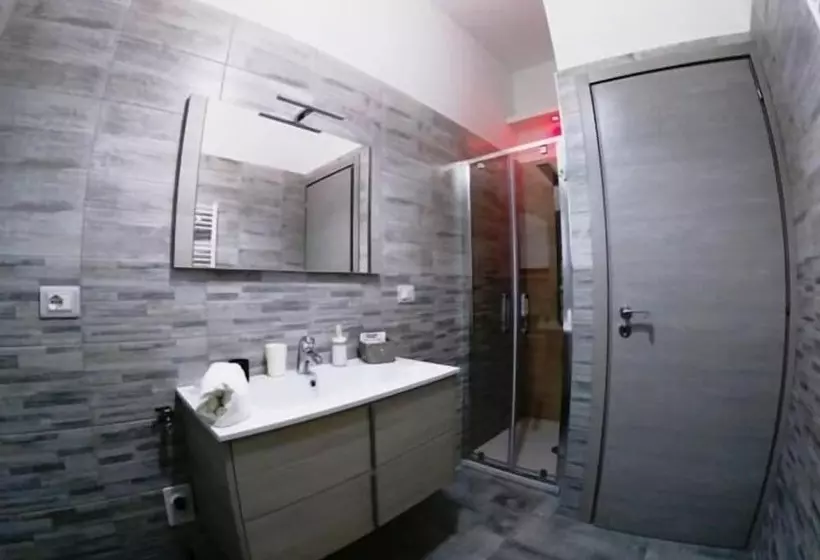 B&b Tra Monti E Mare