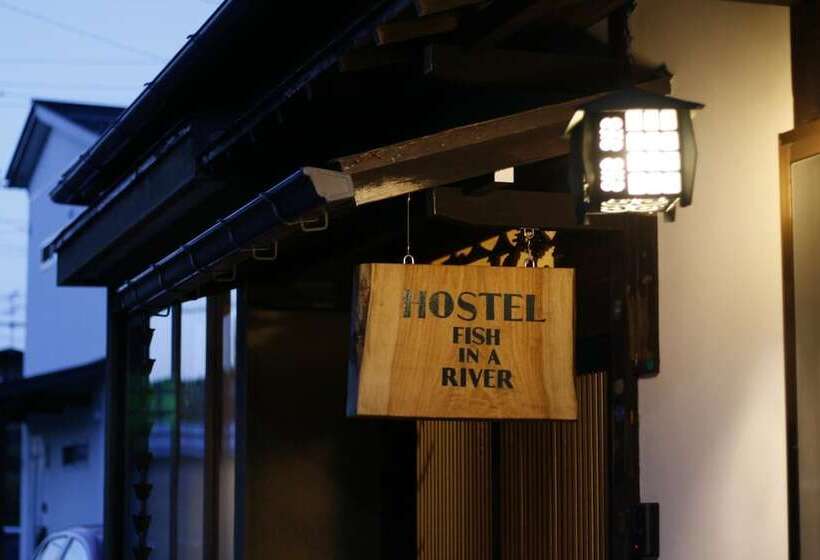 Hostel Fish In A River