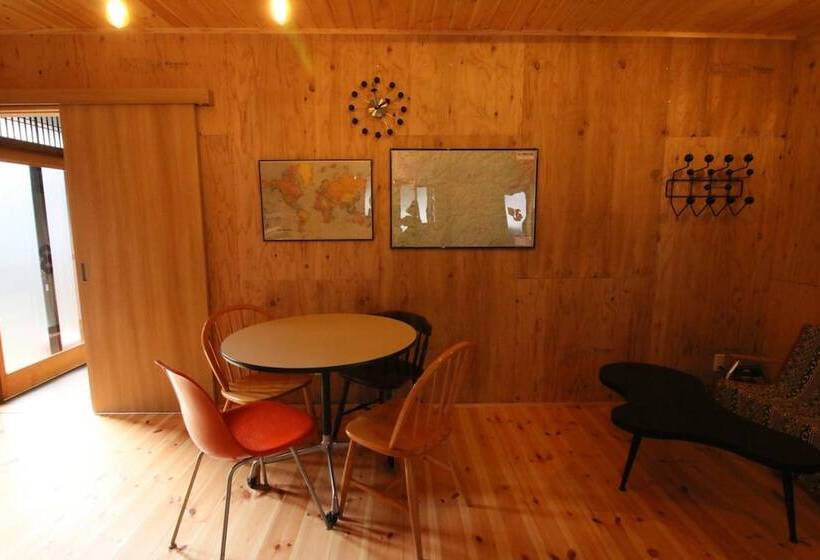 Hostel Fish In A River