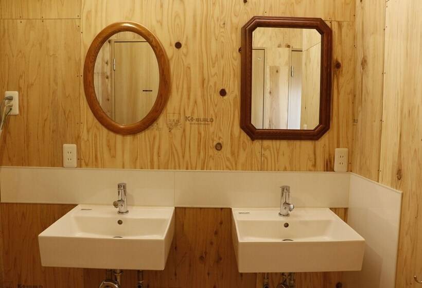 Hostel Fish In A River