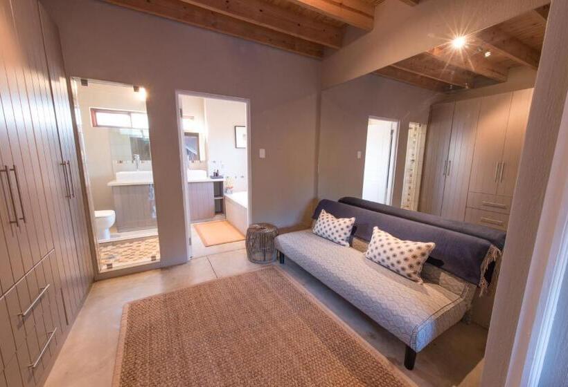 בית מלון כפרי Ekhaya Bush Villa