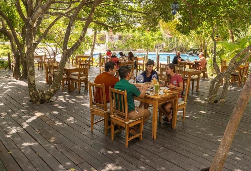 هتل Marina Paraiso Isla Mujeres