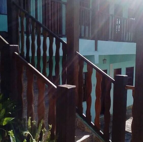 هتل Pousada Alegre Pinheirinho