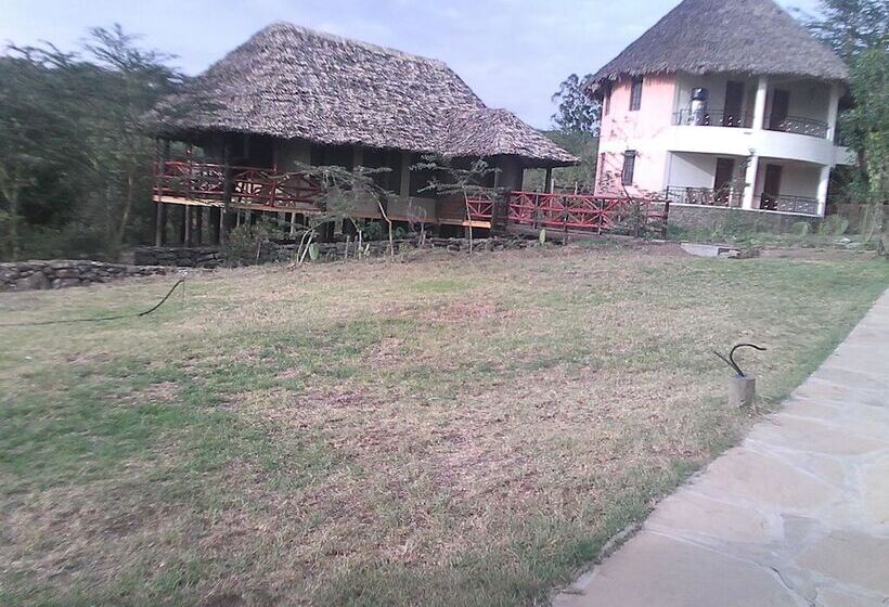 هتل Sirville Lake Elementaita Lodge