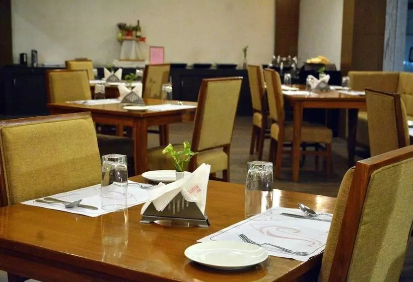 Hotelli Sree Annamalaiyar Park