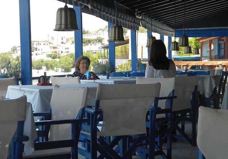 בית מלון כפרי Themis