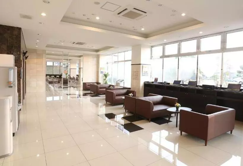 ホテル Toyoko Inn Niihama Ekimae