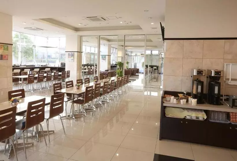 ホテル Toyoko Inn Niihama Ekimae