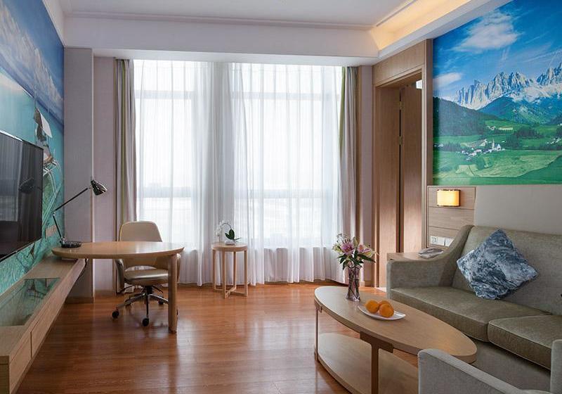 Отель Vienna Best Sleep International