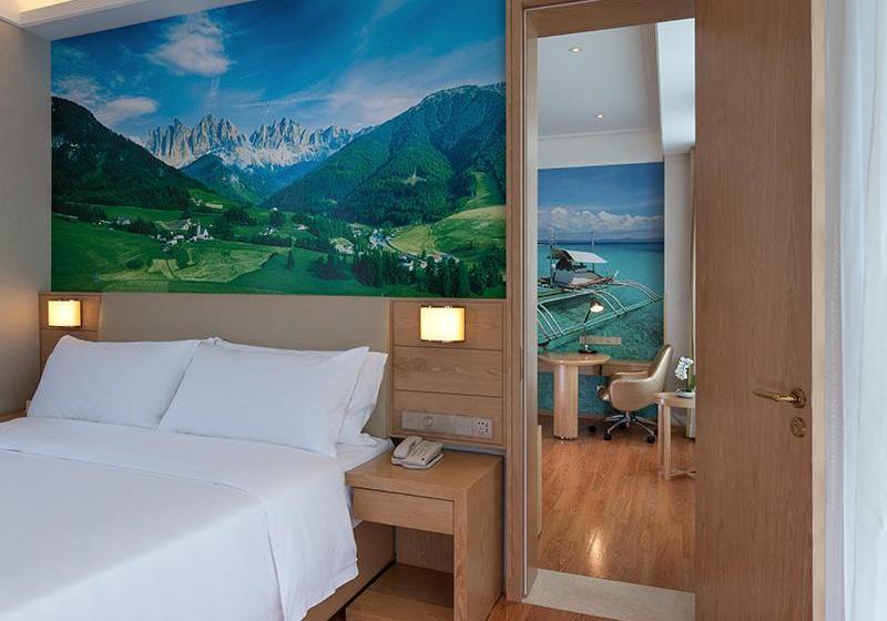 Отель Vienna Best Sleep International