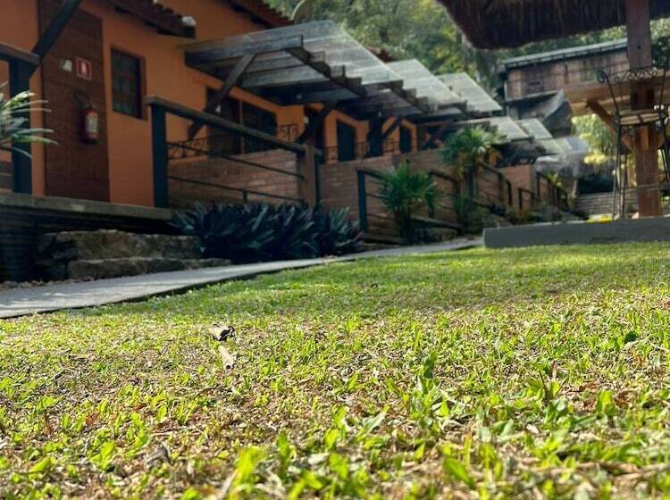 هتل Yannai Chale Praia