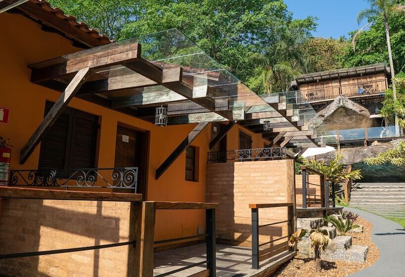 هتل Yannai Chale Praia