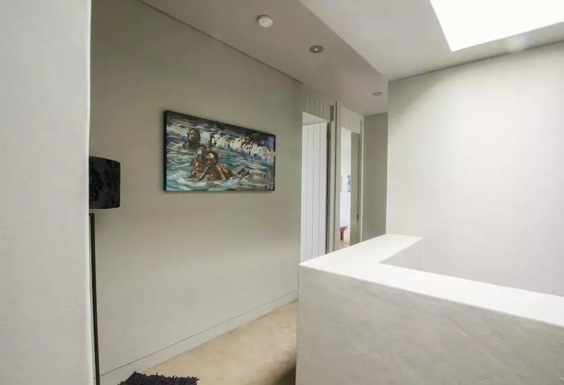 Majatalo 10 Elf Beach House