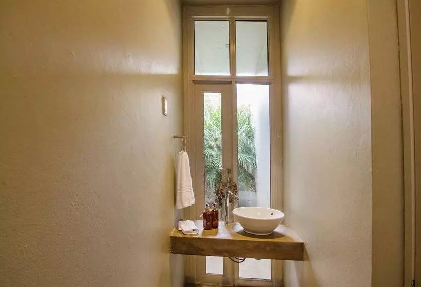 Majatalo 10 Elf Beach House