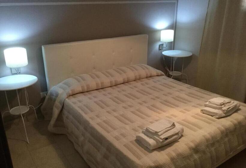 بنسيون Marina Di Cala Del Sole