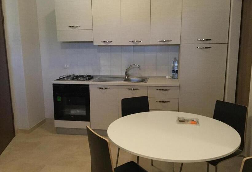 بنسيون Marina Di Cala Del Sole