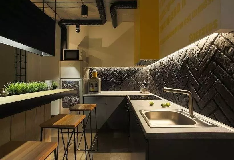 Suffix Hostel & Apartments