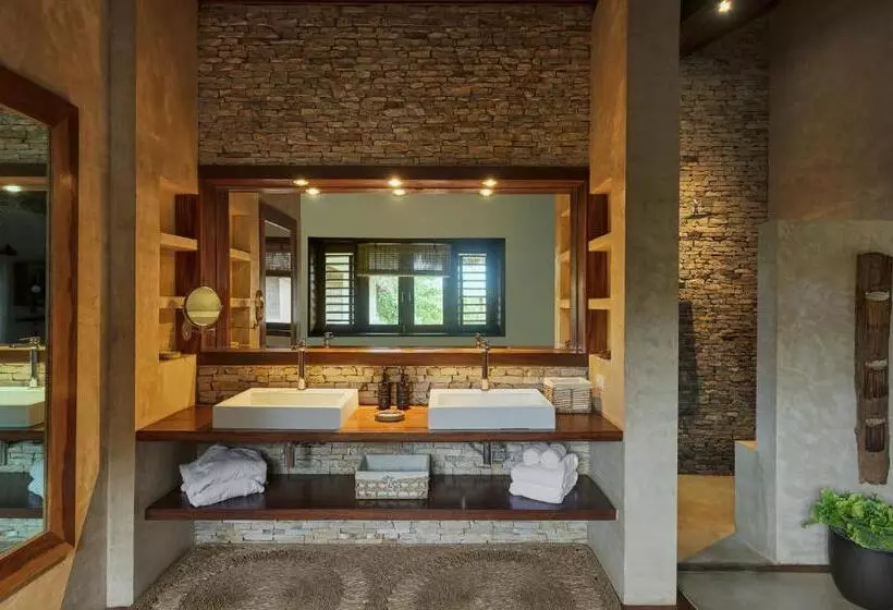 Villa Alegria La Villa Group