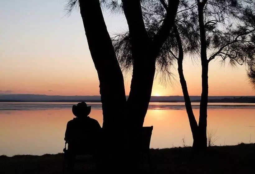 The Sanctuary At Paradise Beach B&b