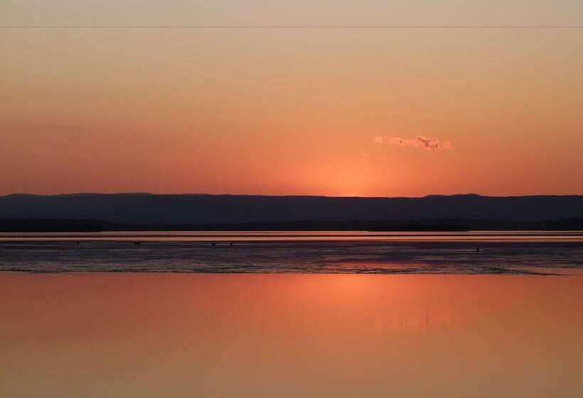 The Sanctuary At Paradise Beach B&b