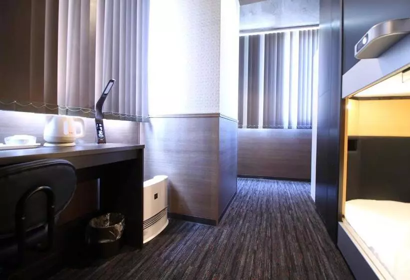 ホテル Sejour Inn Capsule