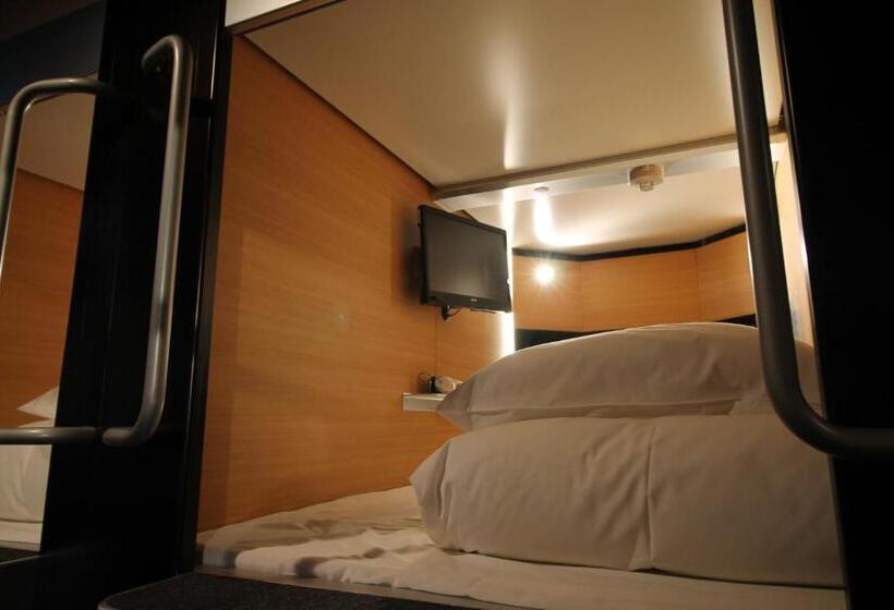 호텔 Sejour Inn Capsule