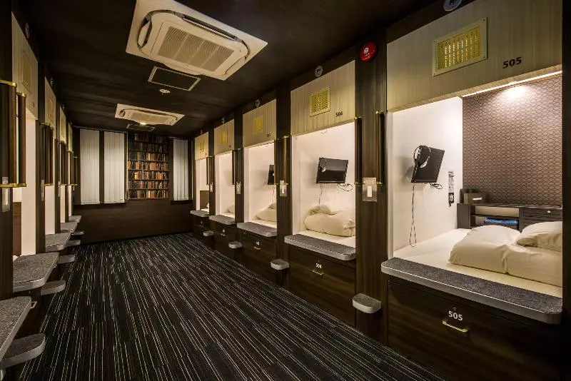 ホテル Sejour Inn Capsule