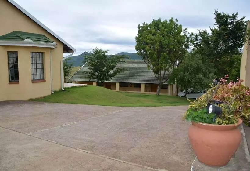 Hotelli Thaba Tsweni Lodge & Safaris