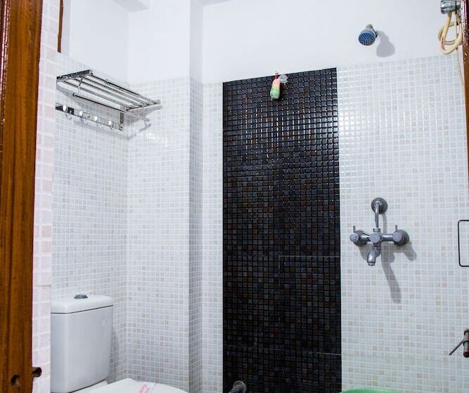 בית מלון כפרי Udai Palace