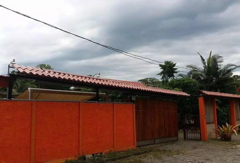 Hotelli Villas Perla Negra
