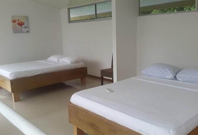 هتل Villas Perla Negra