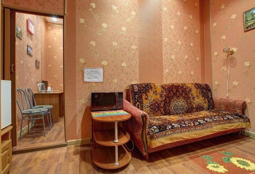Mini Hotel Petrogradskiy