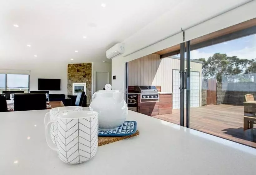Moonah Dunes Beach House