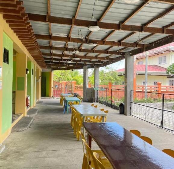 Pensione Chamie S Transient House