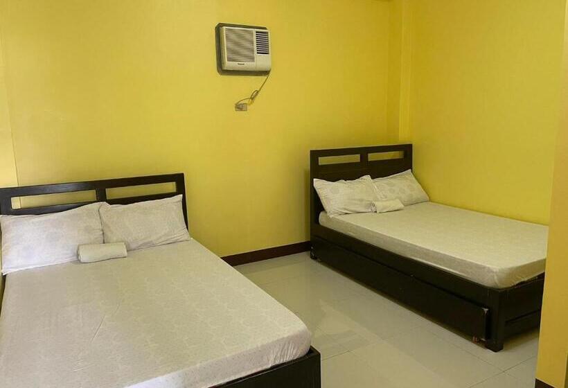 Pensione Chamie S Transient House