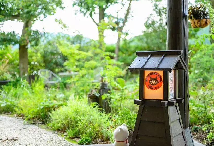 Ryokan Yufuin Waraneko No Yado